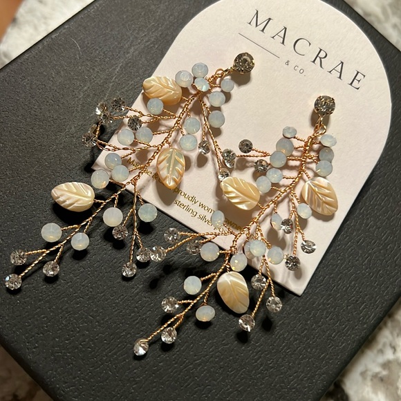 macrae & co Jewelry - Macrae & Co Leaf Gem Earrings
